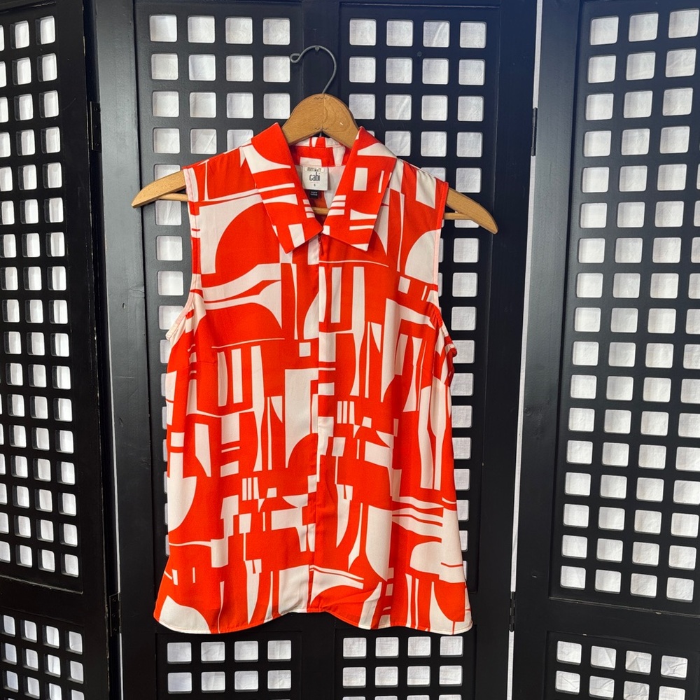 🧡 CAbi Orange & White Geometric Sleeveless Flowy Top Women Small 🧡 - Picture 1 of 15